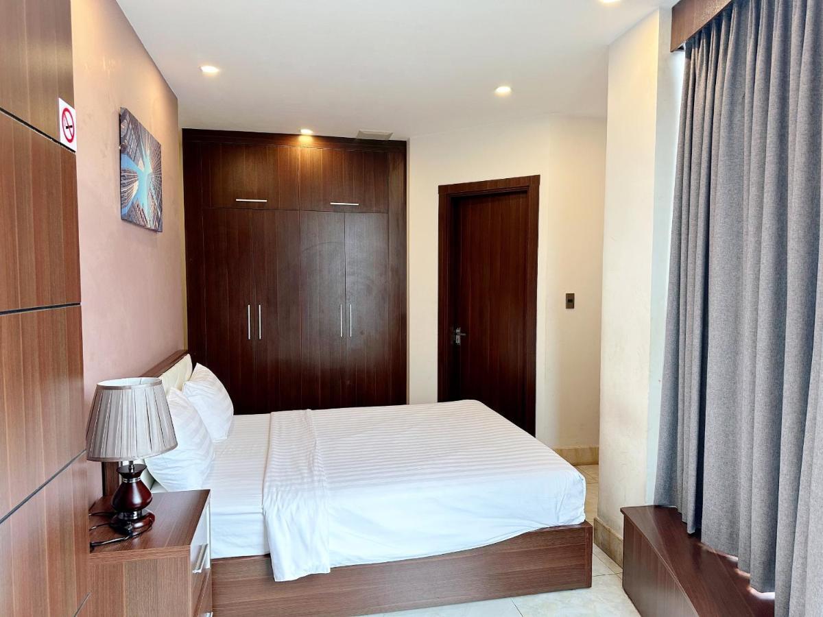 Quoc Thanh Hotel Long Khanh Екстер'єр фото