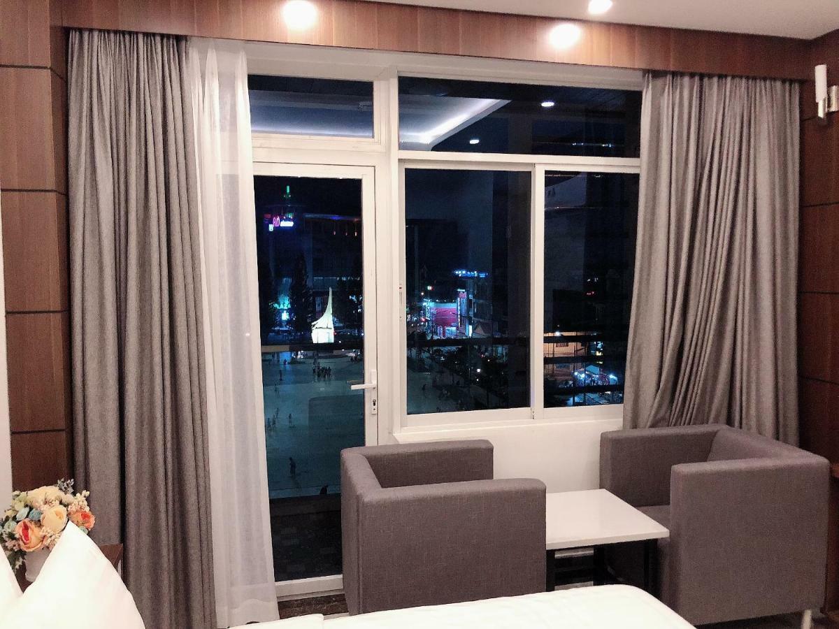 Quoc Thanh Hotel Long Khanh Екстер'єр фото